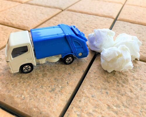 ゴミ収集車