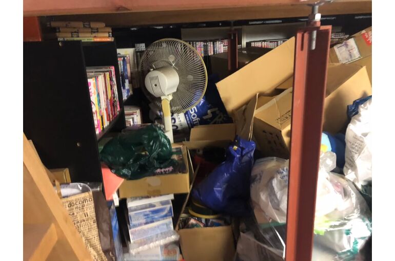 屋根裏